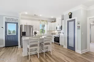 513 Turner St, Beaufort, NC 28516 - Photo 12