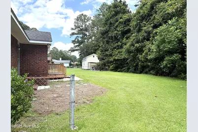2105 Dallas Drive, Kinston, NC 28504 - Photo 32