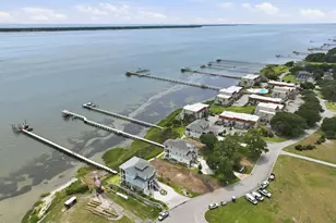 4741 S Shore Dr, Morehead City, NC 28557 - Photo 20