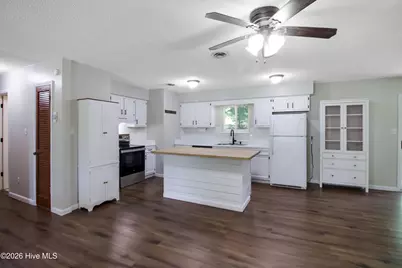 303 Walnut Creek Road, Jacksonville, NC 28546 - Photo 4