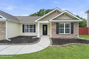210 Jasmine Ln, Jacksonville, NC 28546 - Photo 8