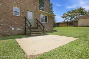 2804 Hodges Rd, Kinston, NC 28504 - Photo 6