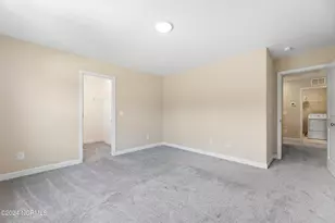422 Anchor Hitch Ct, Sneads Ferry, NC 28460 - Photo 22