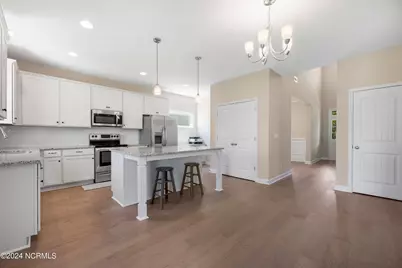 422 Anchor Hitch Court, Sneads Ferry, NC 28460 - Photo 6