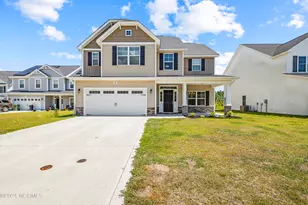 422 Anchor Hitch Ct, Sneads Ferry, NC 28460 - Photo 1