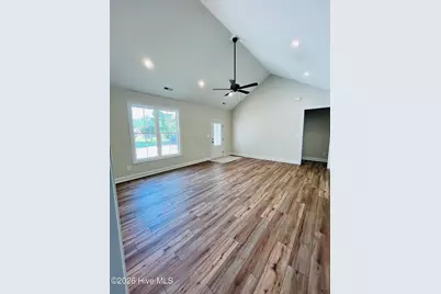 149 Wildflower Way, Pollocksville, NC 28573 - Photo 2