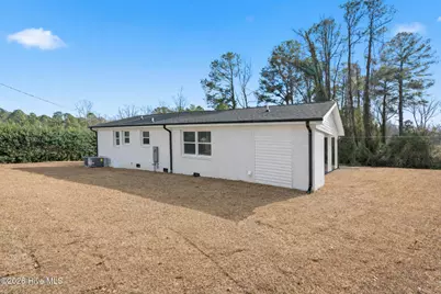 1707 Pine Street, Rockingham, NC 28379 - Photo 6