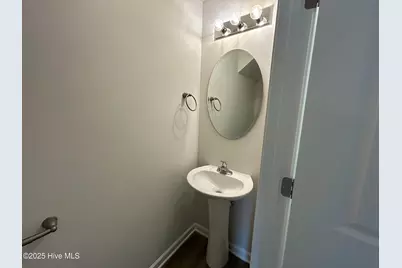 107 W Sater Street, Pinetops, NC 27864 - Photo 6