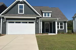 560 Watauga Ln, Aberdeen, NC 28315 - Photo 1