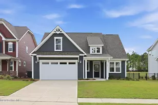 560 Watauga Ln, Aberdeen, NC 28315 - Photo 2