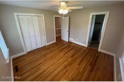 102 W Berkshire Road, Greenville, NC 27858 - Photo 12