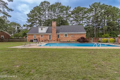 1921 Pinemont Circle, Goldsboro, NC 27534 - Photo 8