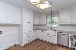 1921 Pinemont Cir, Goldsboro, NC 27534 - Photo 34