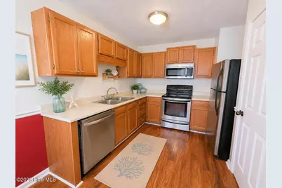 600 N 35th Street #103, Morehead City, NC 28557 - Photo 6