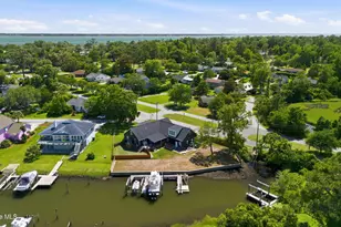 201 Mansfield Pkwy, Morehead City, NC 28557 - Photo 50