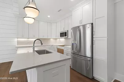 805 Mulberry Street #Unit 205, Beaufort, NC 28516 - Photo 4