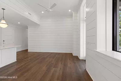 805 Mulberry Street #Unit 205, Beaufort, NC 28516 - Photo 10