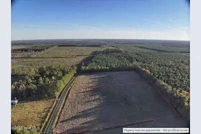948 Creek Road, Whiteville, NC 28472 - Photo 2