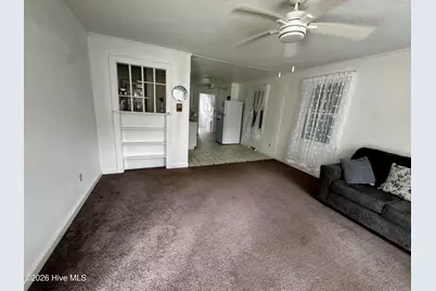 605 Dixon Street, Kinston, NC 28501 - Photo 2