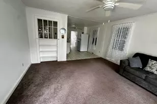 605 Dixon St, Kinston, NC 28501 - Photo 2