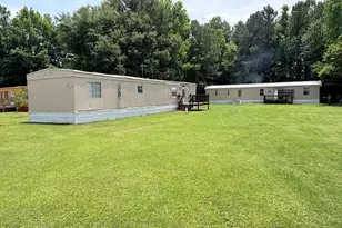 110 Maple Ln, Chadbourn, NC 28431 - Photo 6