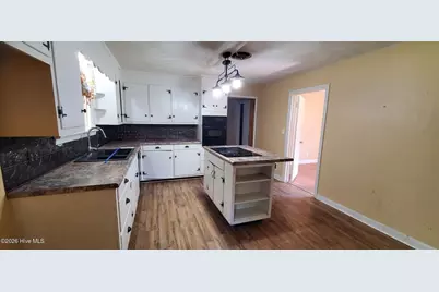 505 Lakeview Drive, Murfreesboro, NC 27855 - Photo 2