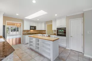 835 St Andrews Dr, Pinehurst, NC 28374 - Photo 12