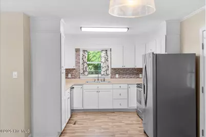 111 S Sycamore Street, Woodland, NC 27897 - Photo 20