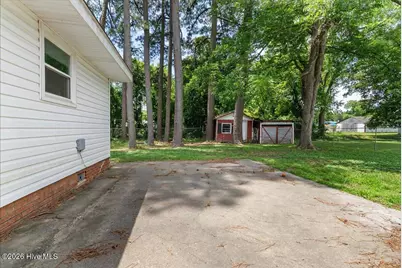 111 S Sycamore Street, Woodland, NC 27897 - Photo 8
