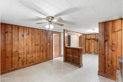 343 W Stevens Street, Wallace, NC 28466 - Photo 12