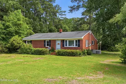 343 W Stevens Street, Wallace, NC 28466 - Photo 2