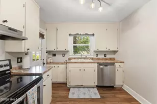 325 N 23rd St, Wilmington, NC 28405 - Photo 12