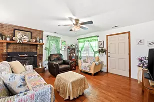 3984 Beattys Bridge Rd, Atkinson, NC 28421 - Photo 8