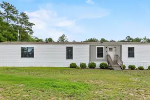 669 Cain Rd, Garland, NC 28441 - Photo 1