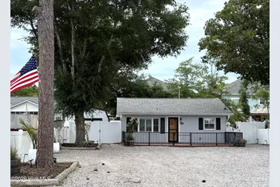 113 NW 12th Street, Oak Island, NC 28465 - Photo 30
