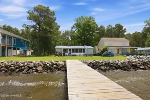 133 Rhodes Haven Dr, Columbia, NC 27925 - Photo 2
