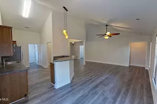 1734 Heatherstone Ln, Wilmington, NC 28405 - Photo 4
