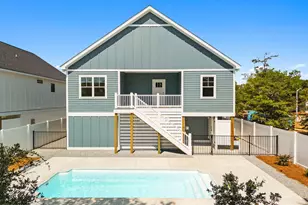 108 NE 64th St, Oak Island, NC 28465 - Photo 4