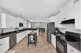 92 W First St, Ocean Isle Beach, NC 28469 - Photo 20