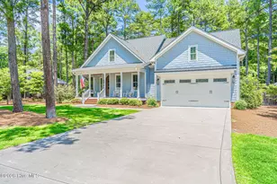 380 Lake Forest Dr SE, Pinehurst, NC 28374 - Photo 2