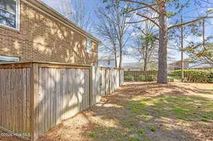 101 David Dr, Greenville, NC 27858 - Photo 8