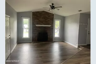 3337 Redfox Road, Spring Lake, NC 28390 - Photo 6