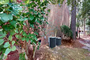 203 Sevendales Dr, Goldsboro, NC 27534 - Photo 8