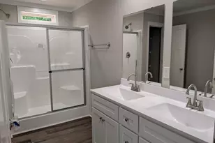 110 Holmes Ln, Robbins, NC 27325 - Photo 12