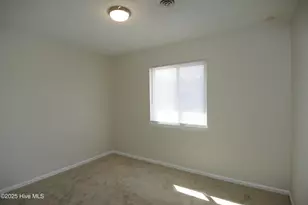 1729 Elmwood St, New Bern, NC 28560 - Photo 8