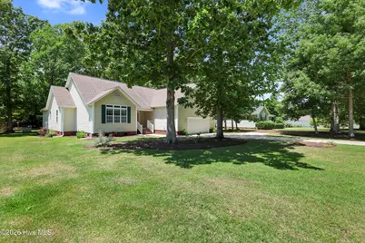 215 Oakmont Drive, Hampstead, NC 28443 - Photo 2