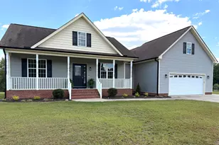 175 Watersedge Ln, Smithfield, NC 27577 - Photo 2