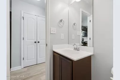 121 Barnhouse Road, Jacksonville, NC 28546 - Photo 6