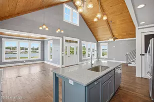 184 Sailfish St, Holden Beach, NC 28462 - Photo 8