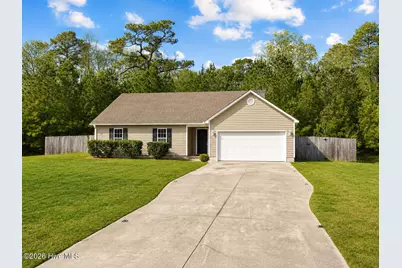 104 Blue Bird Lane, Newport, NC 28570 - Photo 2
